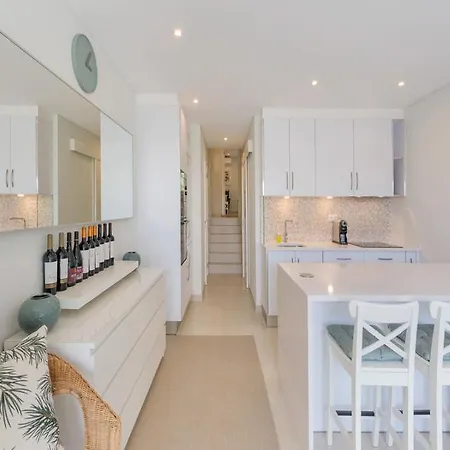Vale Do Lobo Apartment Sleeps 3 With Air Con And Wifi * Vale do Lobo